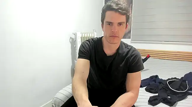 HeteroOli online show from 02/10/25, 11:23