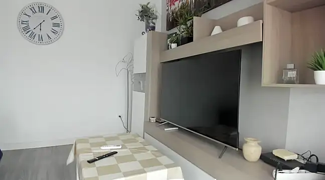 HeteroOli online show from 02/15/25, 04:45