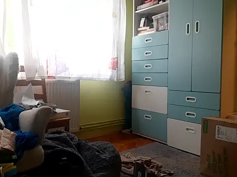 feathersify online show from 10/18/25, 10:16