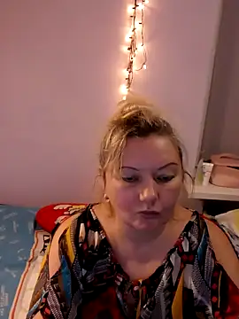 Lusi-777 online show from 02/24/25, 04:47