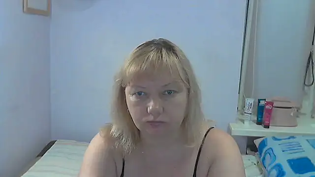 Lusi-777 online show from 06/19/26, 03:22