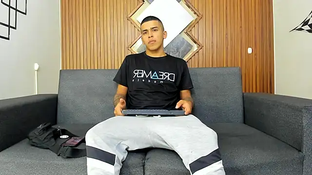 yeckodream online show from 03/10/25, 03:45