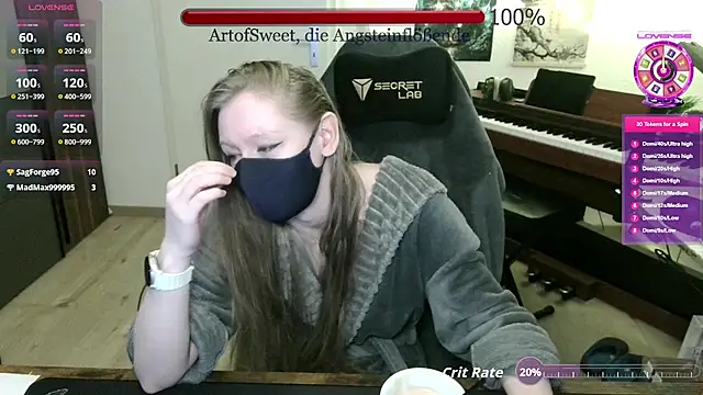 Snapshot of ArtofSweet chatting on 05/05/26, 07:00 ArtofSweet online show from 05/05/26, 07:00