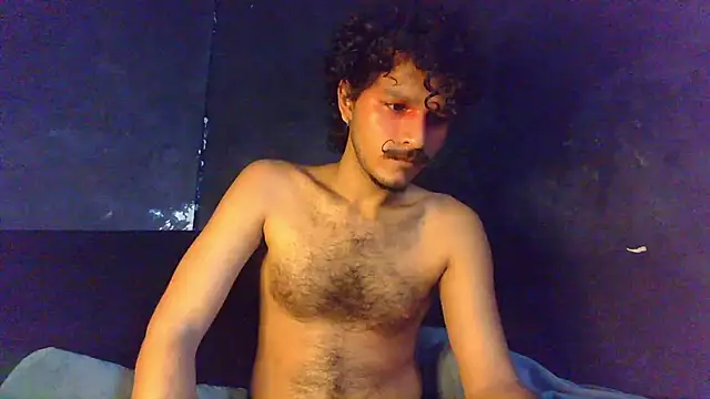 Snapshot of die_mond chatting on 05/07/26, 11:37 die mond online show from 05/07/26, 11:37