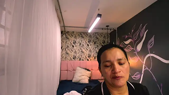 MarilynMiilf  online show from 03/10/25, 07:18
