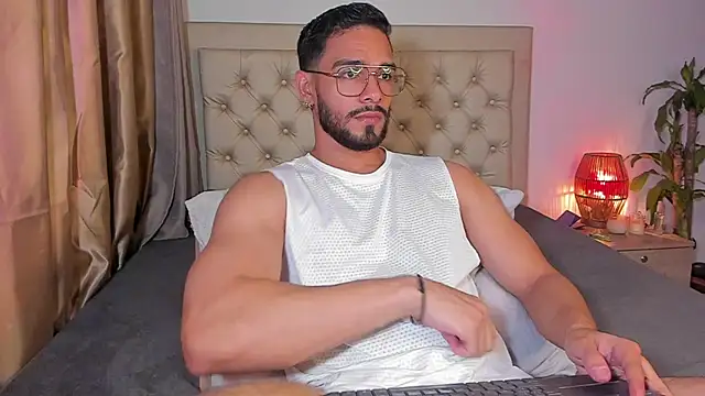 Snapshot of Josseph1_ chatting on 02/08/25, 12:17 Josseph1  online show from 02/08/25, 12:17