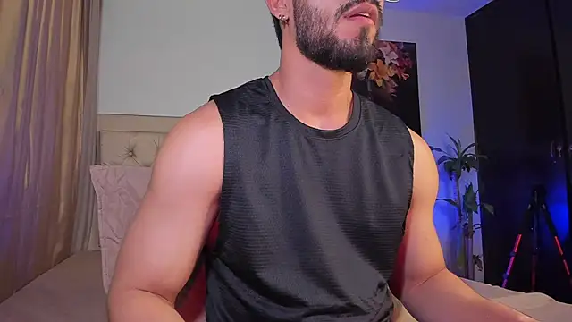 Snapshot of Josseph1_ chatting on 03/01/25, 03:43 Josseph1  online show from 03/01/25, 03:43