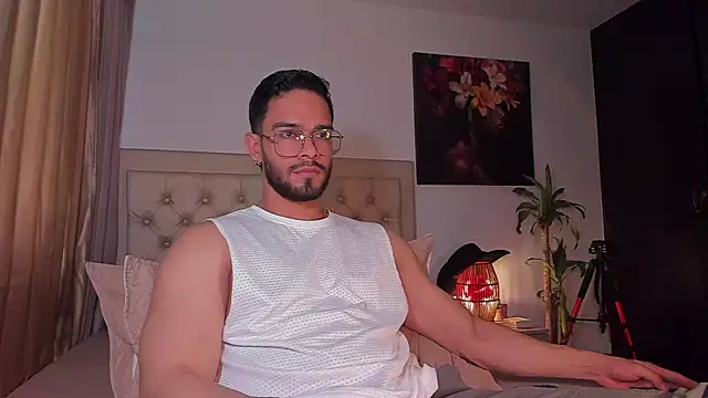 Snapshot of Josseph1_ chatting on 03/22/25, 09:42 Josseph1  online show from 03/22/25, 09:42