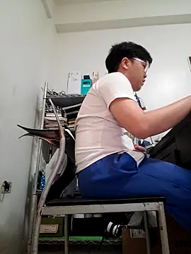 ksshp9502 online show from 03/03/26, 04:13