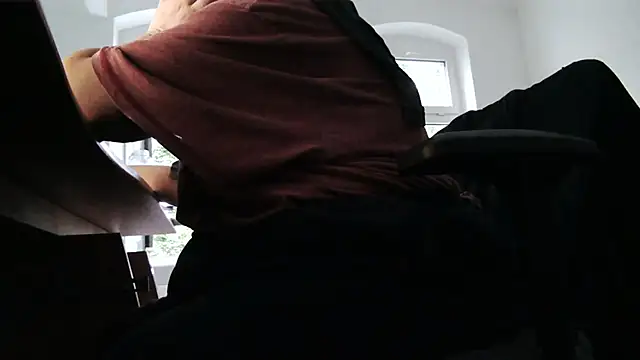 chubbysmallcockxh online show from 09/21/25, 04:41