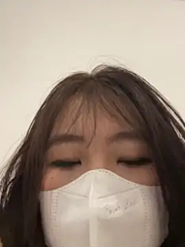 Onee-Chew online show from 02/13/26, 01:56