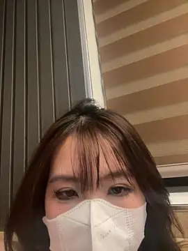 Onee-Chew online show from 04/05/26, 12:02