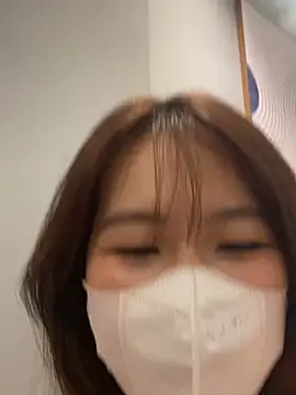 Onee-Chew online show from 05/12/26, 08:11