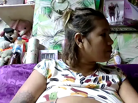 sweet smile4u online show from 12/16/25, 12:43