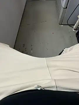 Snapshot of buri232 chatting on 01/26/25, 10:55 buri232 online show from 01/26/25, 10:55