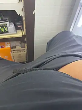 Snapshot of buri232 chatting on 03/01/25, 06:11 buri232 online show from 03/01/25, 06:11