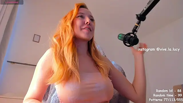 Lucy Ember online show from 01/10/25, 07:35