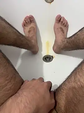 Snapshot of man_cum21 chatting on 05/27/26, 11:35 man cum21 online show from 05/27/26, 11:35