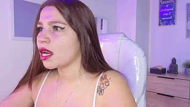 bluee hazell online show from 12/03/25, 11:52