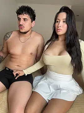 Snapshot of Sexandfire chatting on 11/27/25, 09:39 Sexandfire online show from 11/27/25, 09:39