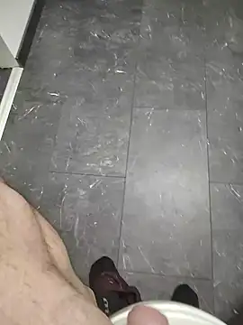 Snapshot of Andy7430 chatting on 12/04/24, 01:31 Andy7430 online show from 12/04/24, 01:31