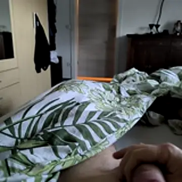 Snapshot of Andy7430 chatting on 10/28/25, 06:50 Andy7430 online show from 10/28/25, 06:50