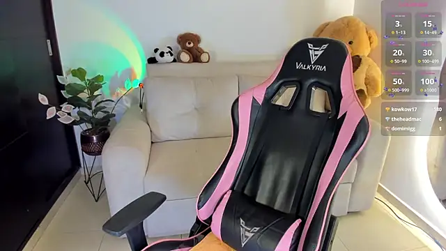 eval lee18 online show from 11/28/25, 01:08