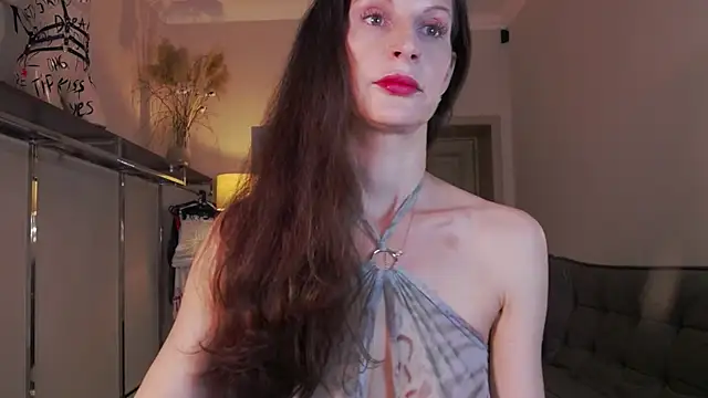 Mila Anders online show from 10/15/25, 04:45