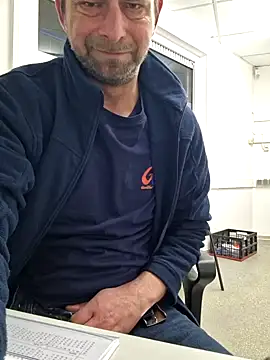 Mjn34 online show from 01/14/25, 07:06