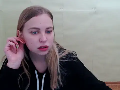klerkarina online show from 12/03/24, 06:04