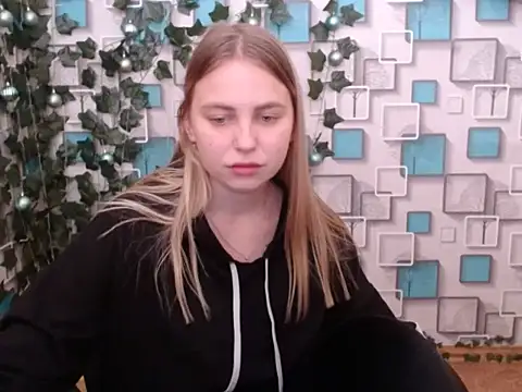 klerkarina online show from 12/08/24, 09:35