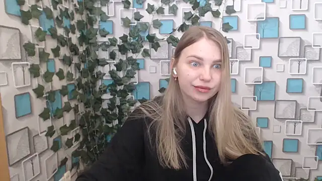 klerkarina online show from 02/18/25, 06:15