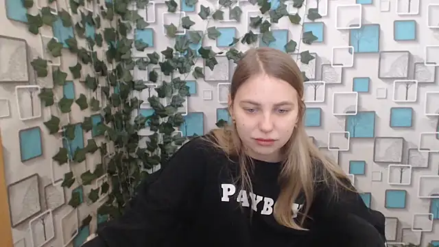 klerkarina online show from 02/19/25, 06:11