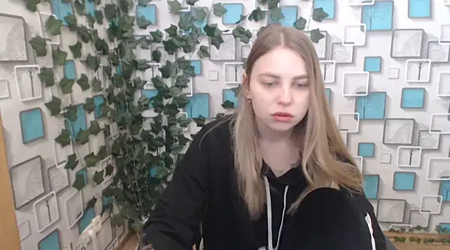 klerkarina online show from 02/20/25, 05:44