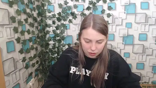 klerkarina online show from 02/21/25, 09:02