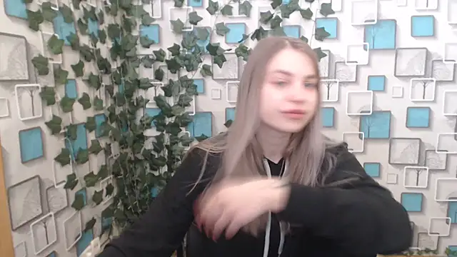 klerkarina online show from 02/22/25, 05:44