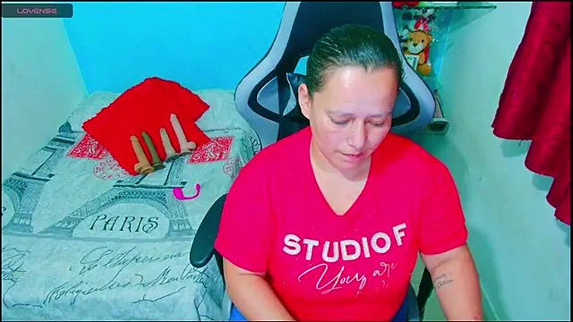 Diana Lozano online show from 09/28/25, 07:14