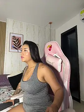 CameronCollins  online show from 03/11/25, 07:25