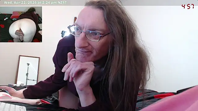 CDAdalyn online show from 04/22/26, 02:25