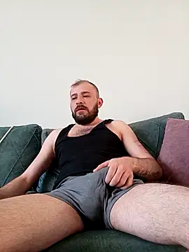 NiiiRvaNaa online show from 02/25/26, 05:50