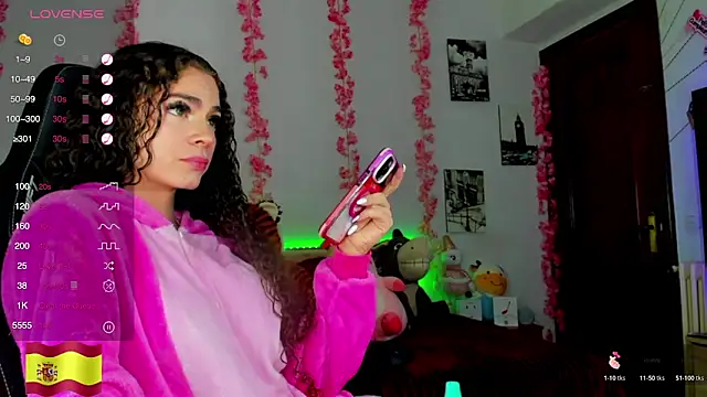 gabrielatafur  online show from 03/13/25, 06:26