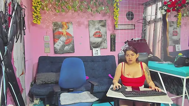 lesbiancuple online show from 05/26/26, 01:18