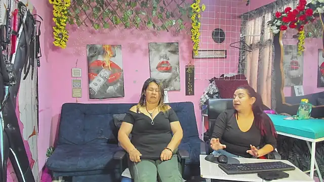 lesbiancuple online show from 05/30/26, 12:24
