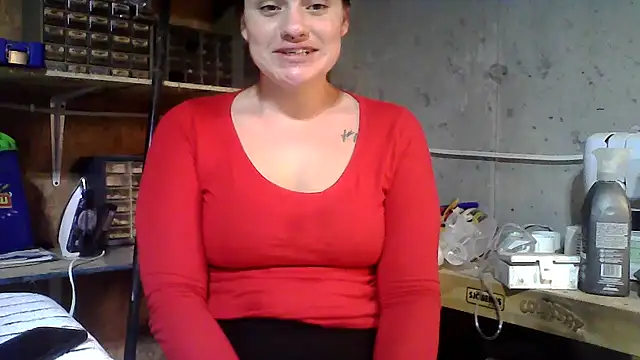 ththotmomma online show from 02/04/25, 07:44