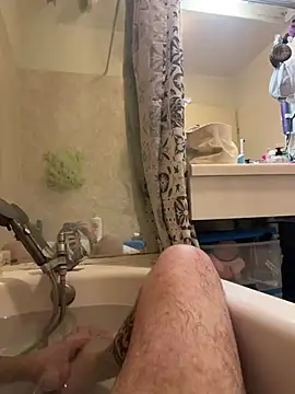 Snapshot of RenaudS-02 chatting on 01/10/26, 07:15 RenaudS-02 online show from 01/10/26, 07:15