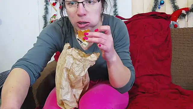 SquirtyMellissaLabia online show from 01/14/26, 09:04