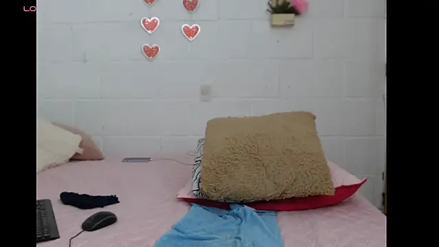 Dulce Anita online show from 11/19/25, 07:30