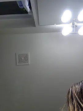 Snapshot of AriannaPena chatting on 03/13/25, 03:11 AriannaPena online show from 03/13/25, 03:11