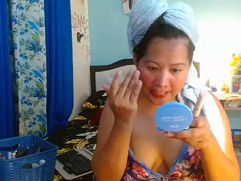 PearlOfAsia21 online show from 11/29/25, 12:57