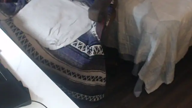 QueenDenizeAndTheCaptain online show from 10/03/25, 05:59